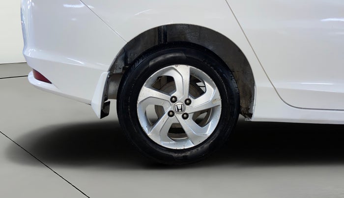 2015 Honda City 1.5L I-DTEC VX, Diesel, Manual, 1,36,317 km, Right Rear Wheel