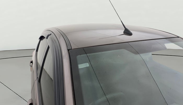 2018 Tata Tiago XZ PETROL, Petrol, Manual, 90,759 km, Roof