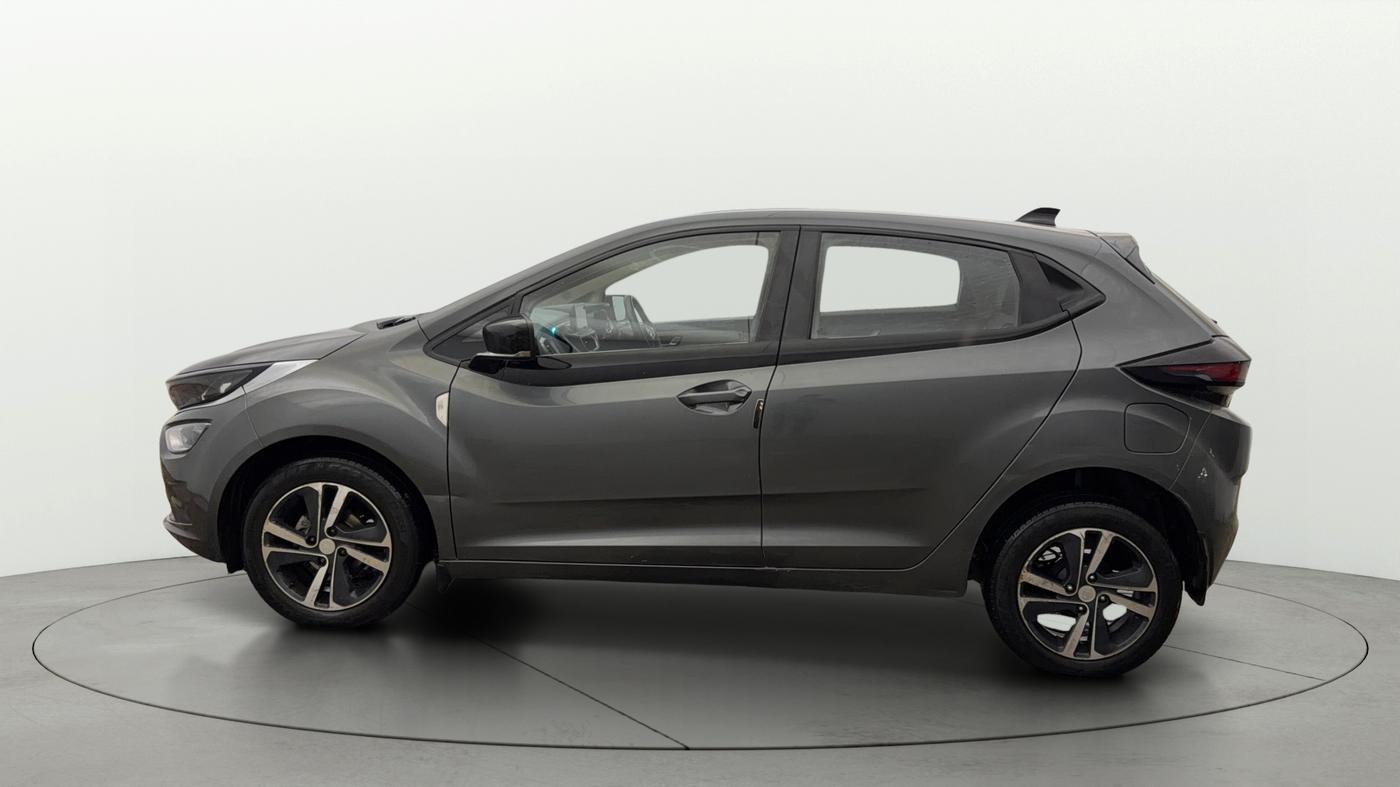 2023 Tata ALTROZ XZ + SUNROOF, Petrol, Manual, 26,172 km, Left Side