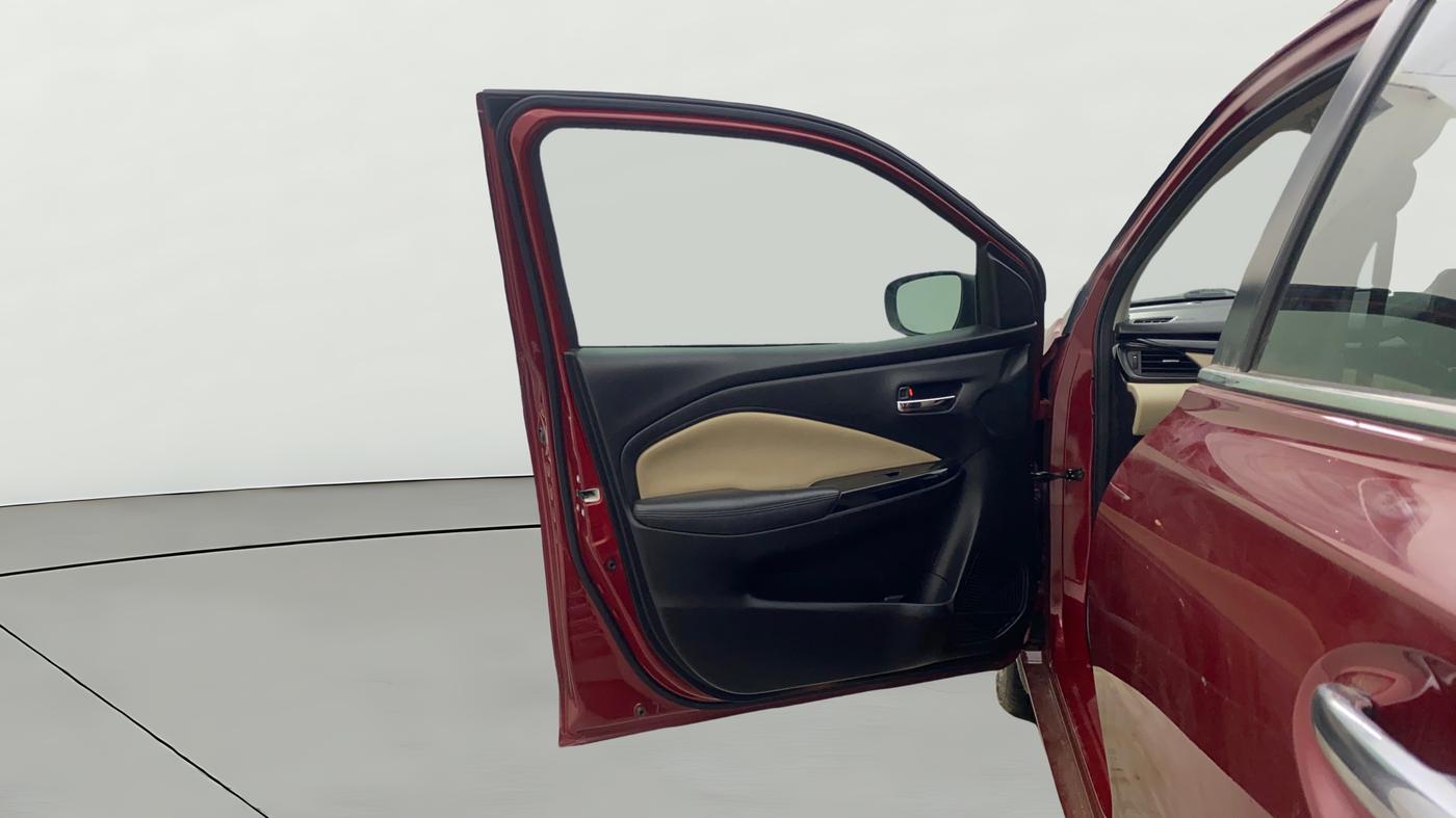 2022 Toyota Glanza V, Petrol, Manual, 26,462 km, LHS Front Door