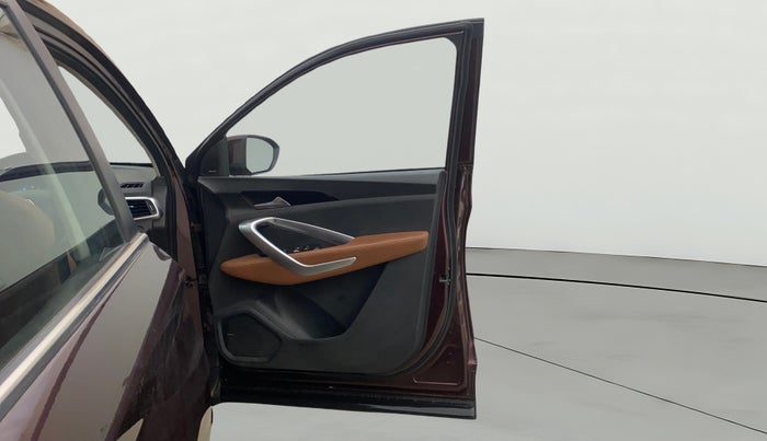 2020 MG HECTOR PLUS SHARP 2.0 DIESEL TURBO MT 6-STR, Diesel, Manual, 64,486 km, RHS Front Door