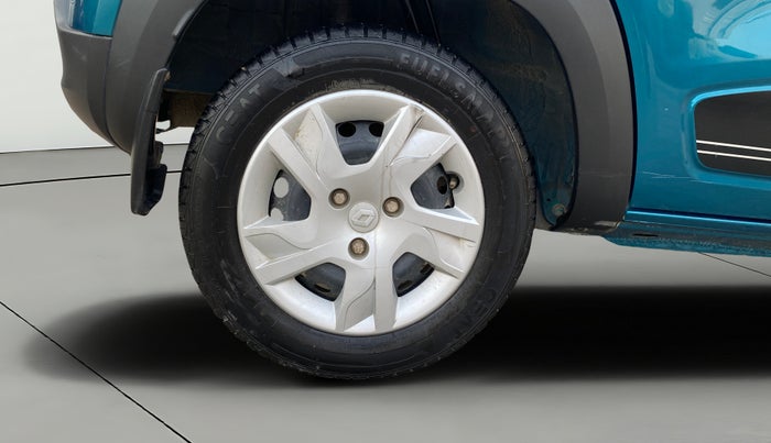 2022 Renault Kwid RXT 1.0, Petrol, Manual, 7,371 km, Right Rear Wheel