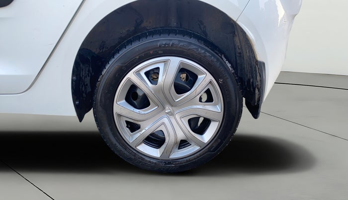 2022 Tata ALTROZ XT PETROL, Petrol, Manual, 15,106 km, Left Rear Wheel