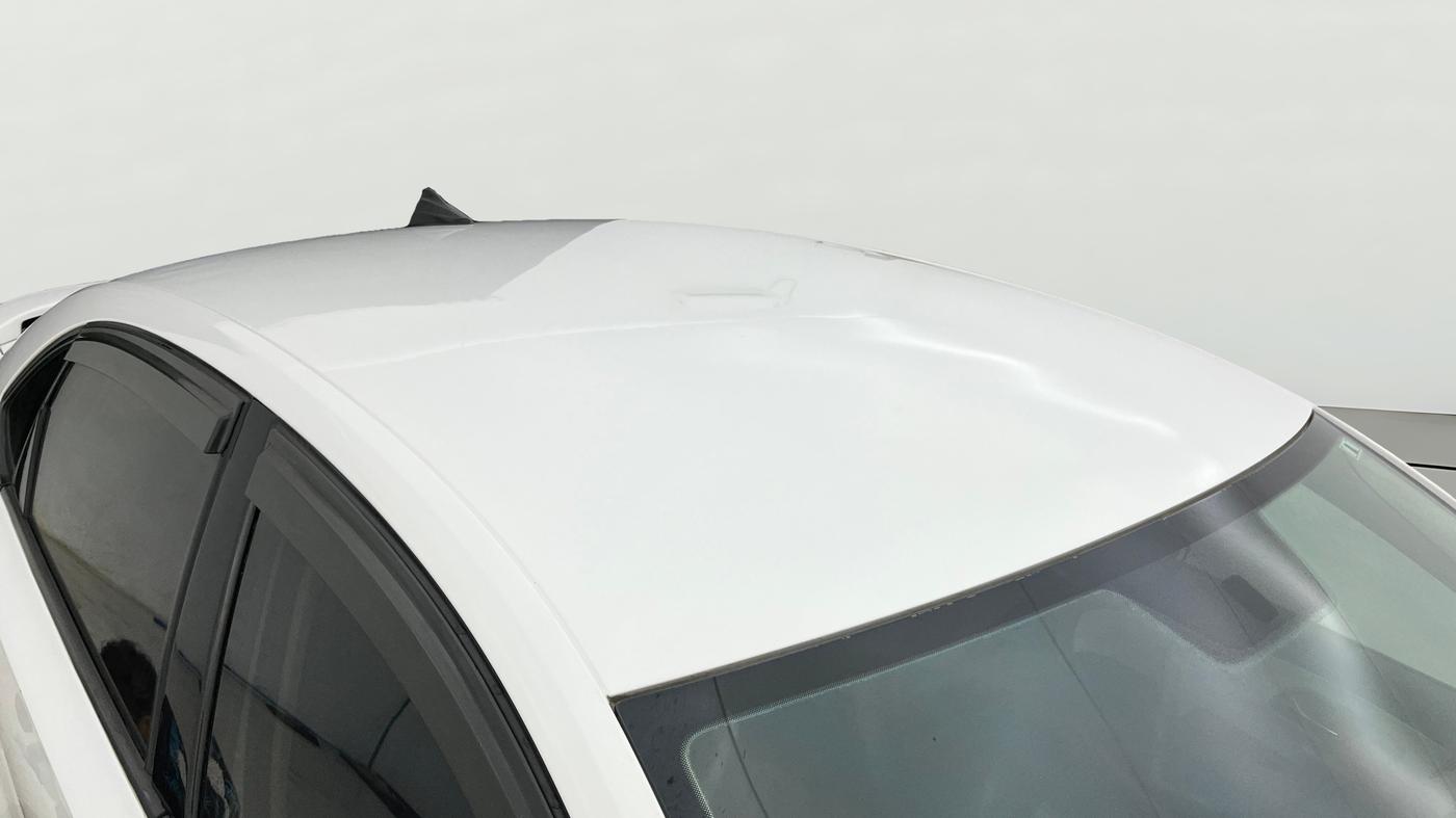 2015 Skoda Rapid 1.6 MPI ACTIVE, Petrol, Manual, 47,871 km, Roof