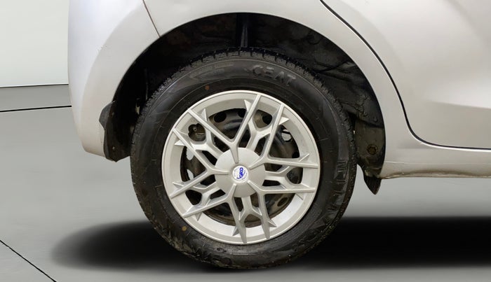 2019 Hyundai NEW SANTRO SPORTZ CNG, CNG, Manual, 70,949 km, Right Rear Wheel