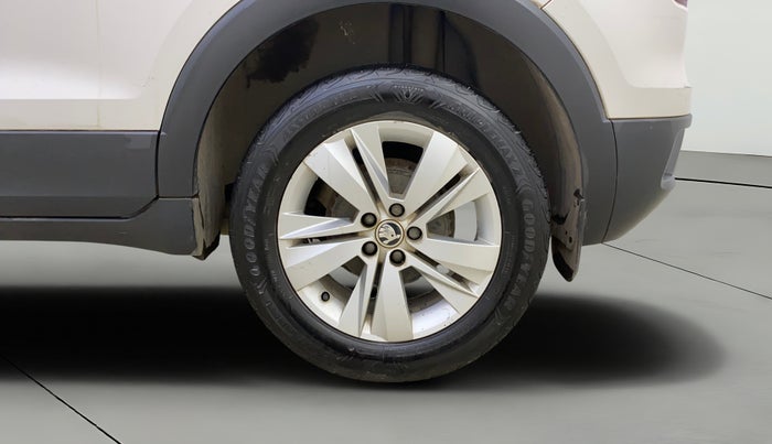 2021 Skoda KUSHAQ AMBITION 1.0L TSI MT, Petrol, Manual, 47,872 km, Left Rear Wheel