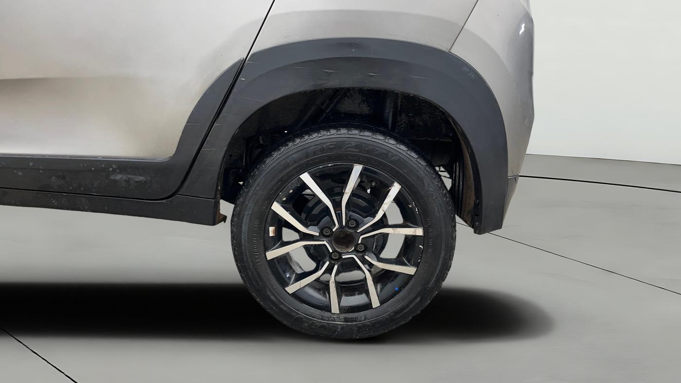 2017 Mahindra KUV 100 NXT K8 P 6 STR, Petrol, Manual, 54,683 km, Left Rear Wheel