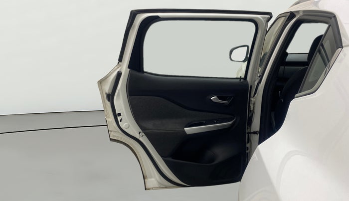 2024 Nissan MAGNITE XV Premium AMT, Petrol, Automatic, 16,068 km, LHS Rear Door