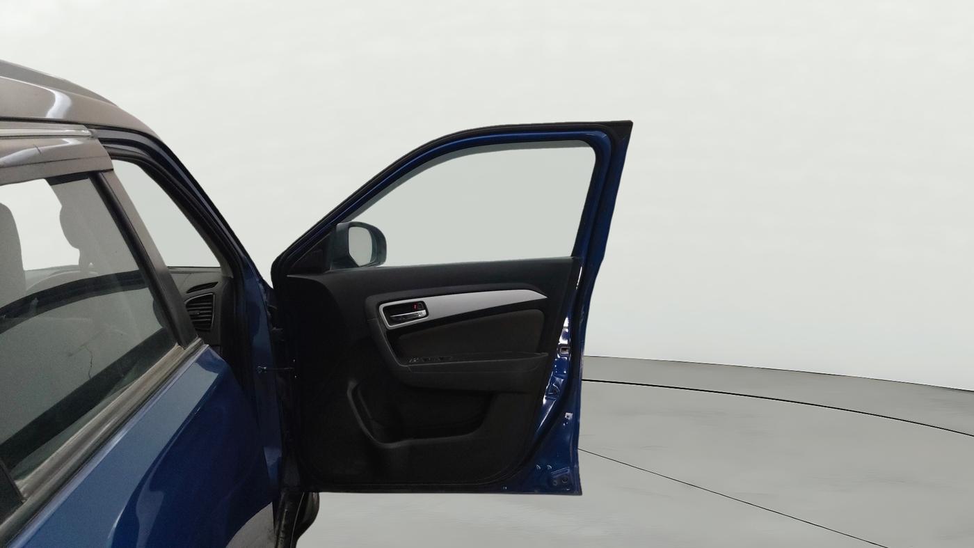 2020 Toyota URBAN CRUISER PREMIUM GRADE AT DUAL TONE, Petrol, Automatic, 42,176 km, RHS Front Door