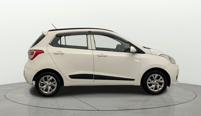 2018 Hyundai Grand i10 SPORTZ 1.2 KAPPA VTVT, Petrol, Manual, 77,374 km, Right Side View