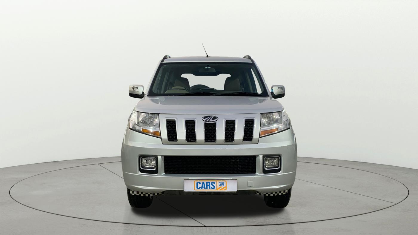 2017 Mahindra TUV300 T6, Diesel, Manual, 20,374 km, Front