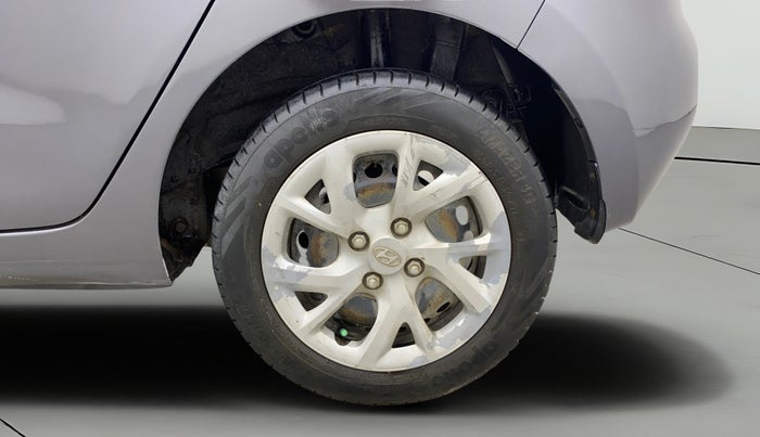 2018 Hyundai Grand i10 MAGNA AT 1.2 KAPPA VTVT, Petrol, Automatic, 66,303 km, Left Rear Wheel