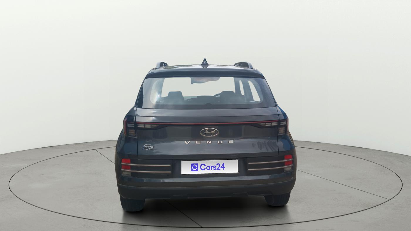 2024 Hyundai VENUE SX 1.2 KNIGHT EDITION, Petrol, Manual, 44,498 km, Back/Rear