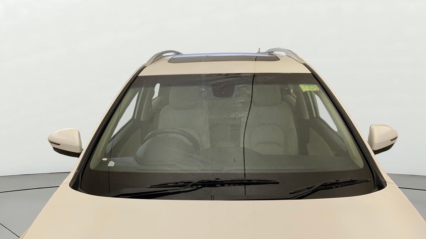 2021 MG HECTOR SHARP 2.0 DIESEL, Diesel, Manual, 48,396 km, Front Windshield
