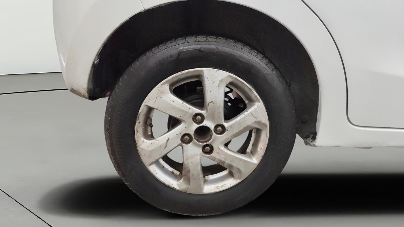 2016 Maruti Celerio ZDI (O), Diesel, Manual, 82,067 km, Right Rear Wheel