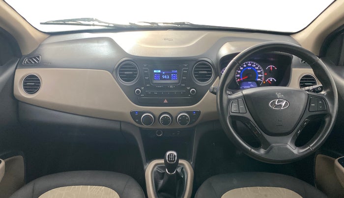 2016 Hyundai Grand i10 ASTA (O) 1.2 KAPPA VTVT, Petrol, Manual, 42,365 km, Dashboard