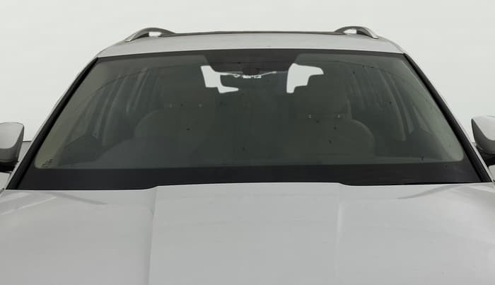 2018 Skoda Kodiaq L&K 2.0 TDI 4X4 AT, Diesel, Automatic, 1,29,281 km, Front Windshield