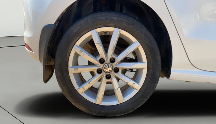 2017 Volkswagen Polo GT TSI AT, Petrol, Automatic, 1,12,200 km, Right Rear Wheel