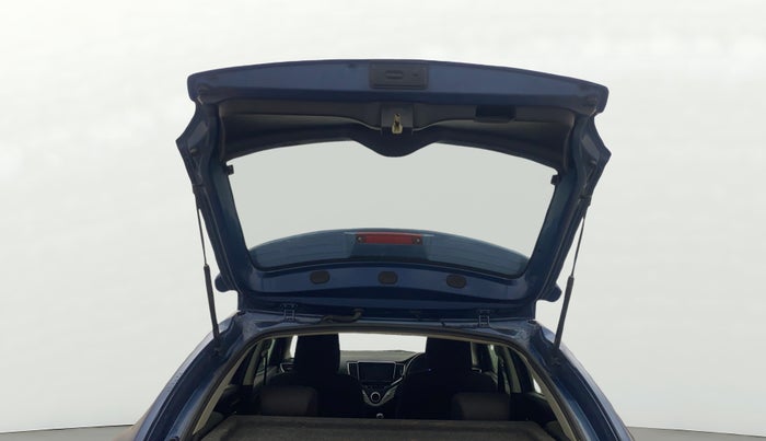 2016 Maruti Baleno ALPHA DIESEL 1.3, Diesel, Manual, 1,05,358 km, Boot Door Open