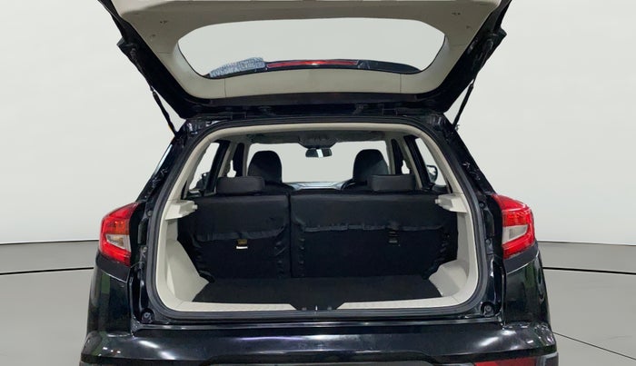 2022 Mahindra XUV300 W8 1.2 PETROL, Petrol, Manual, 41,305 km, Boot Open Zoomed View