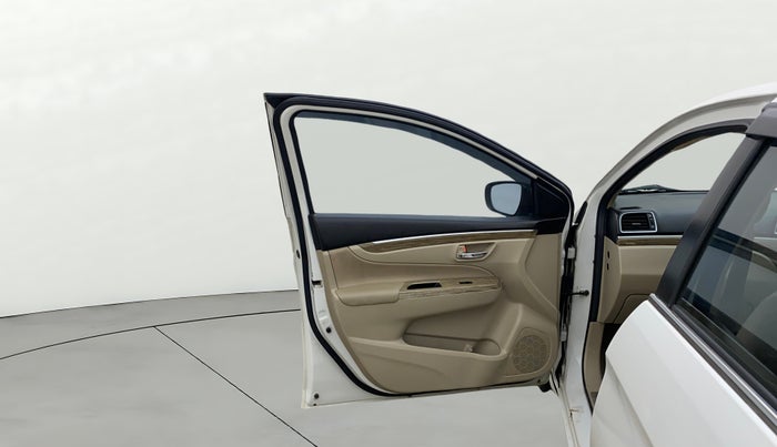 2022 Maruti Ciaz ZETA 1.5 SHVS MT PETROL, Petrol, Manual, 54,985 km, LHS Front Door