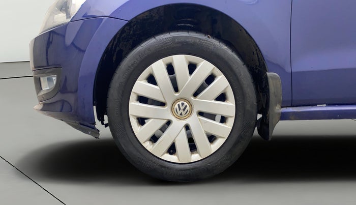 2013 Volkswagen Polo COMFORTLINE 1.2L PETROL, Petrol, Manual, 1,01,413 km, Left Front Wheel