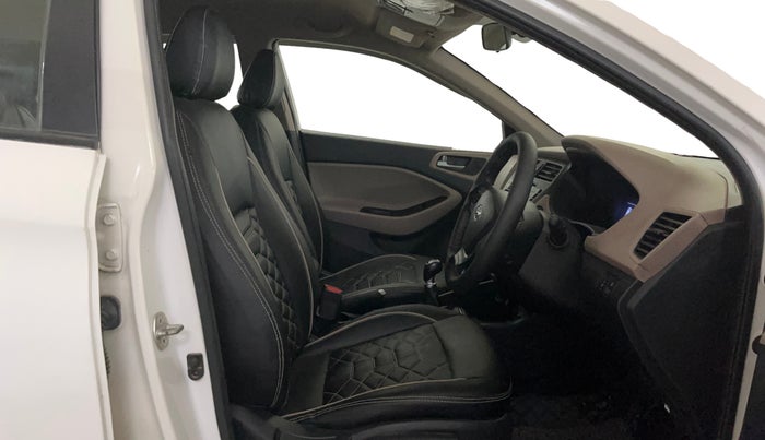 2019 Hyundai Elite i20 ASTA 1.2 (O), Petrol, Manual, 74,743 km, Right Side Front Door Cabin