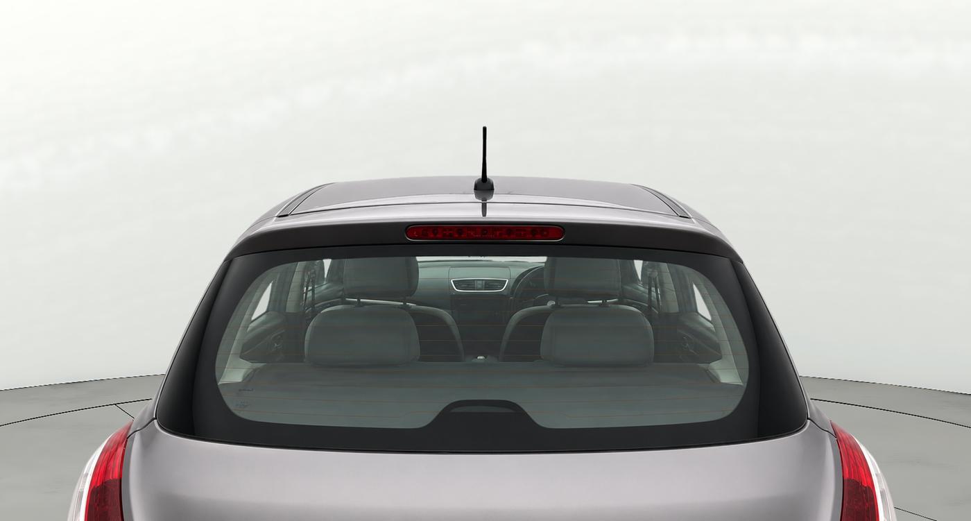 2015 Maruti Swift LXI (O), Petrol, Manual, 65,661 km, Rear Windshield