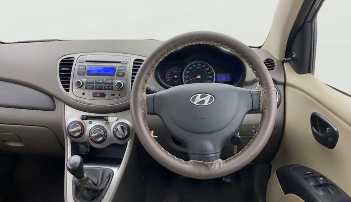 2014 Hyundai i10 MAGNA 1.1, Petrol, Manual, 28,722 km, Steering Wheel Close Up