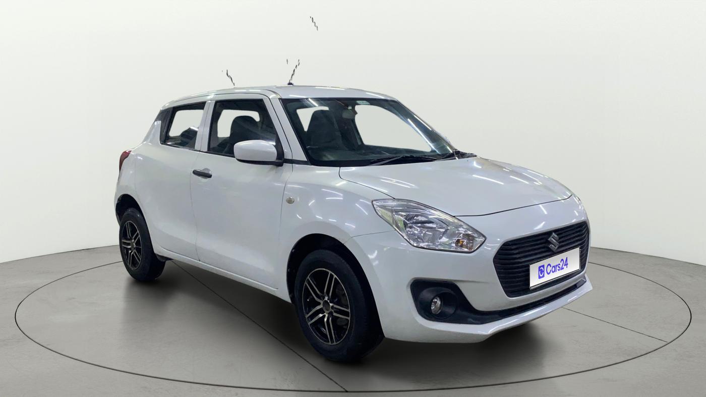 2020 Maruti Swift LXI, Petrol, Manual, 61,971 km, SRP