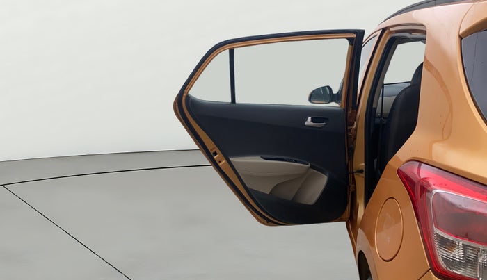 2016 Hyundai Grand i10 SPORTZ 1.2 KAPPA VTVT, Petrol, Manual, 65,267 km, LHS Rear Door