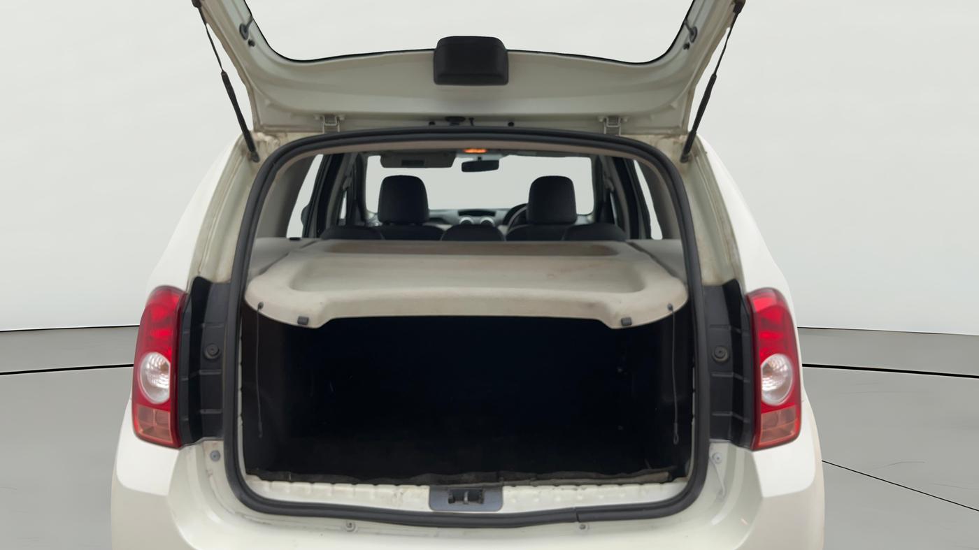 2015 Renault Duster RXL PETROL, Petrol, Manual, 51,800 km, Boot Open Zoomed View