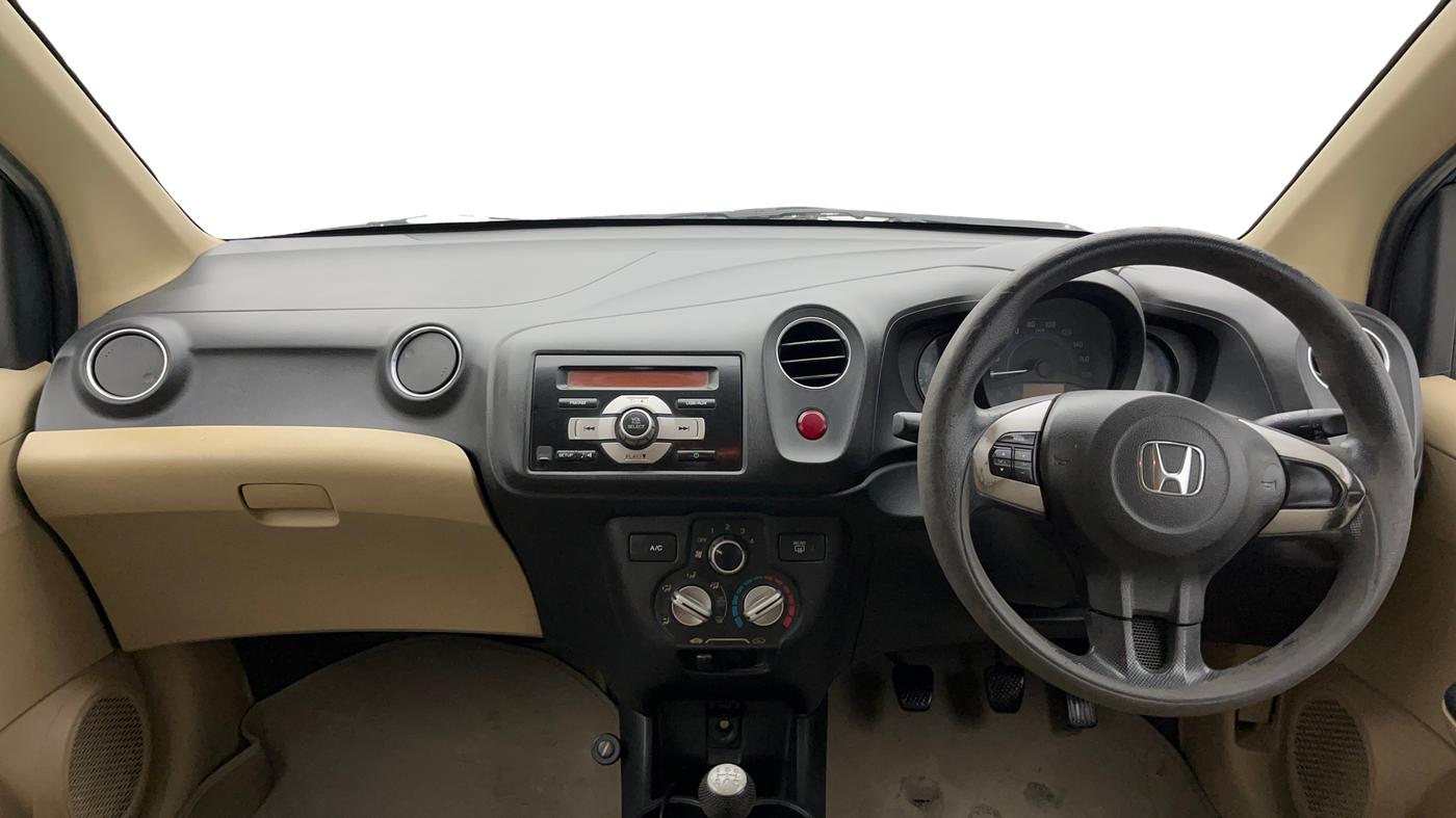 2014 Honda Brio S MT, Petrol, Manual, 83,405 km, Dashboard