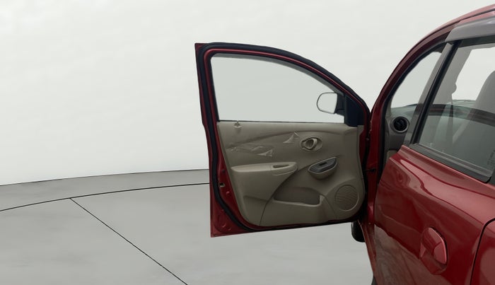 2015 Datsun Go T, Petrol, Manual, 79,487 km, LHS Front Door