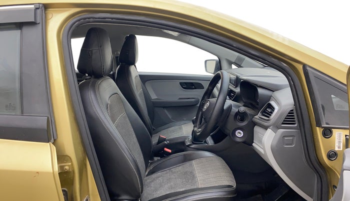 2020 Tata ALTROZ XE PETROL, Petrol, Manual, 58,689 km, Right Side Front Door Cabin