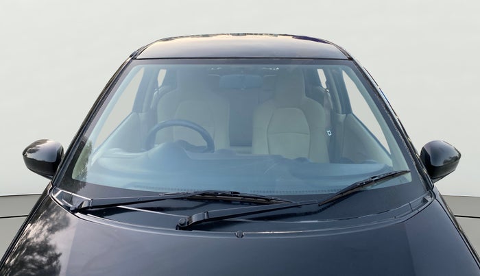 2013 Honda Brio S MT, Petrol, Manual, 38,197 km, Front Windshield