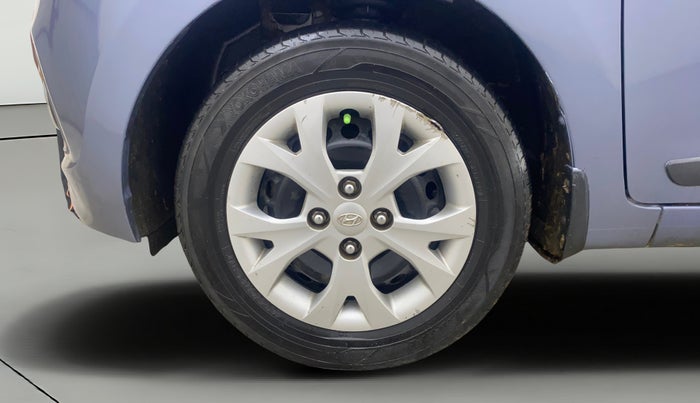 2015 Hyundai Grand i10 SPORTZ 1.2 KAPPA VTVT, Petrol, Manual, 74,609 km, Left Front Wheel
