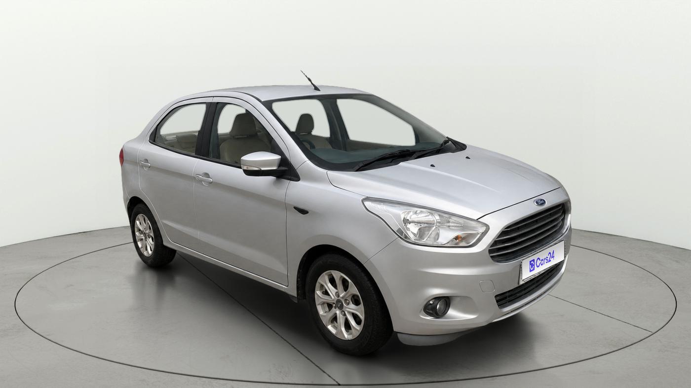 2017 Ford Figo Aspire TITANIUM 1.2 PETROL, Petrol, Manual, 67,333 km, Right Front Diagonal