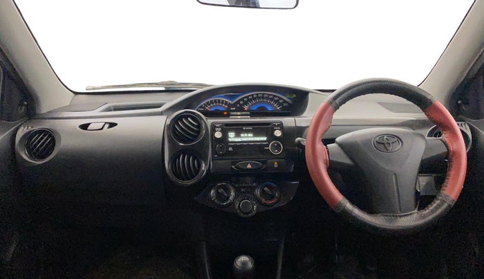 2014 Toyota Etios CROSS 1.2 G, Petrol, Manual, 49,998 km, Dashboard