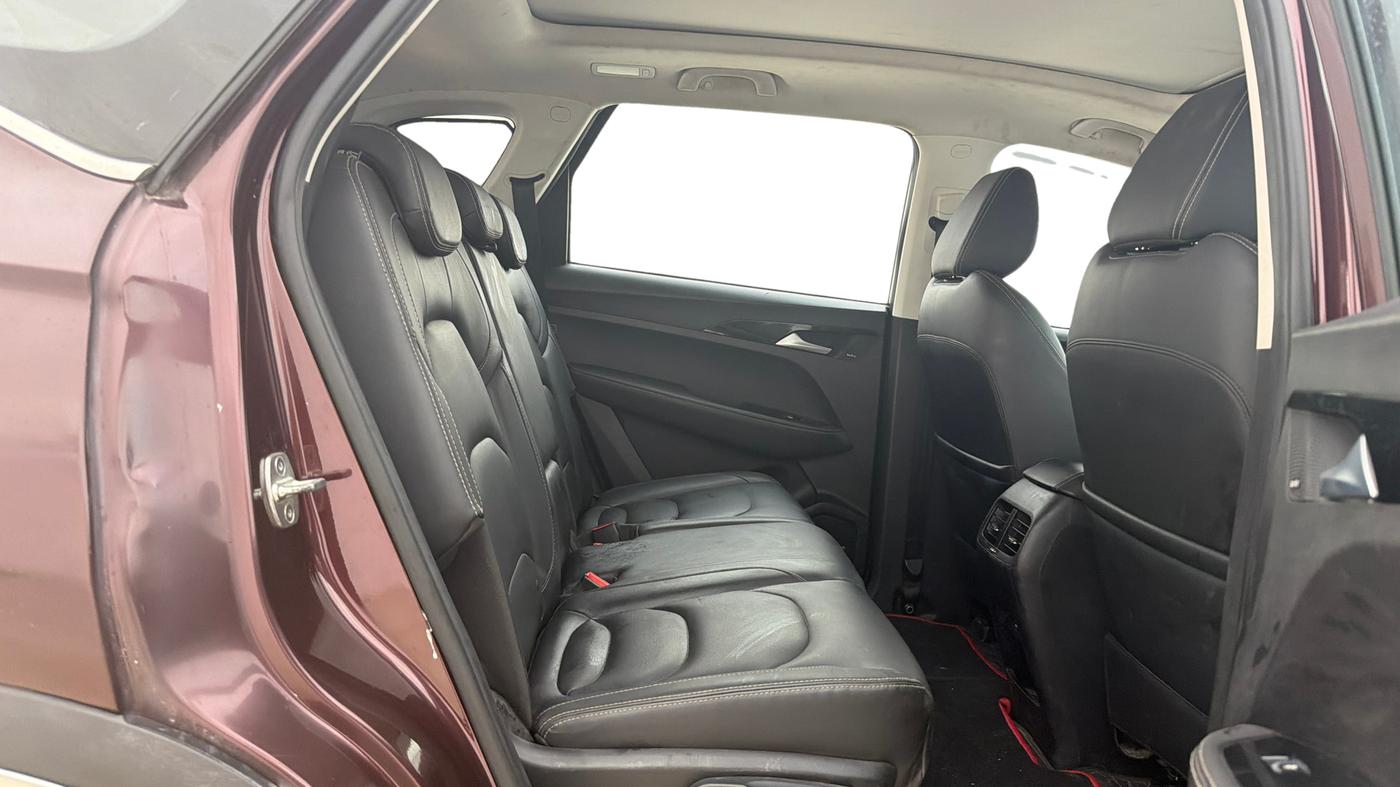 2019 MG HECTOR SHARP 1.5 DCT PETROL, Petrol, Automatic, 62,273 km, Right Side Rear Door Cabin