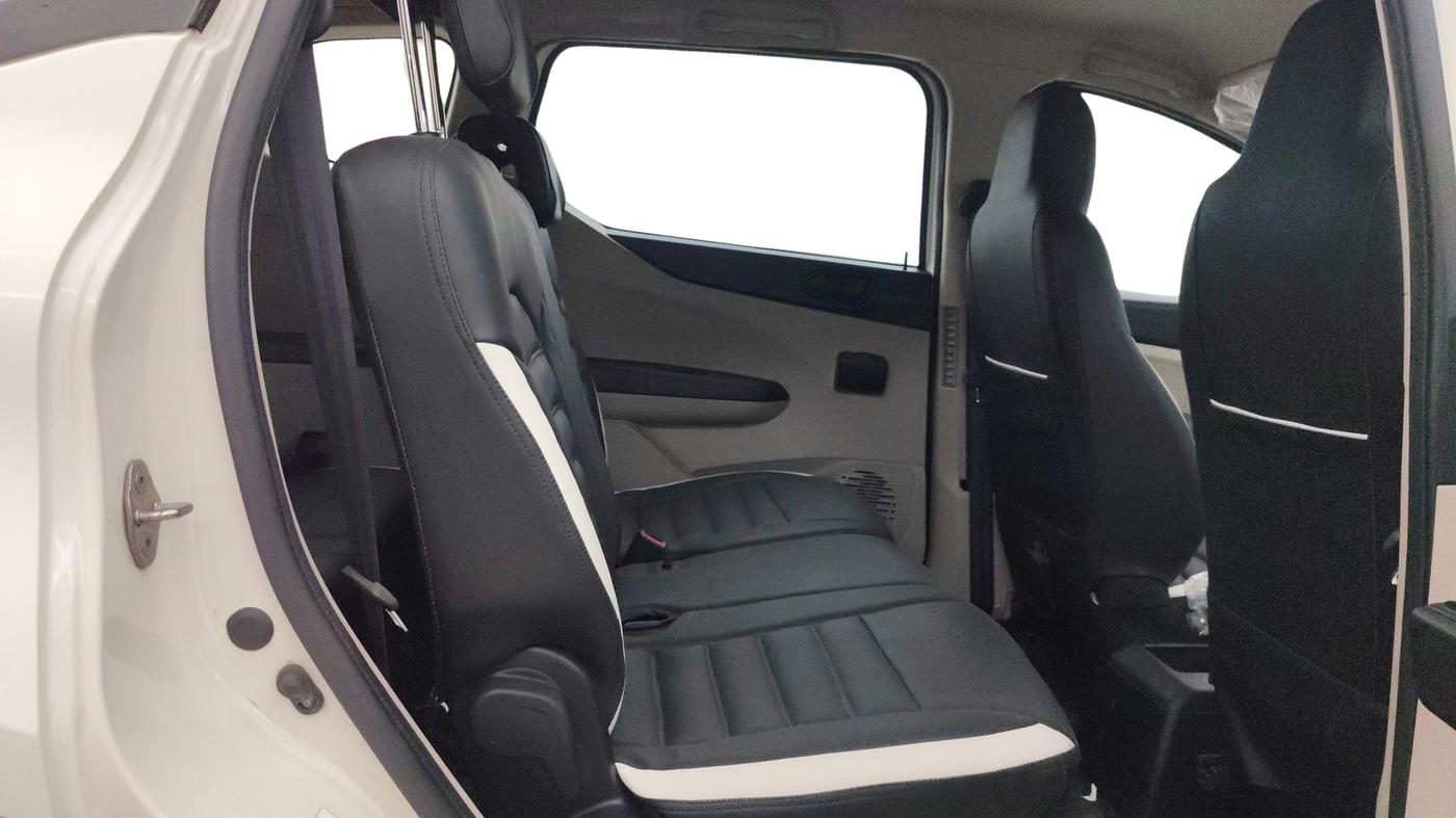 2024 Renault TRIBER RXL Limited Edition, Petrol, Manual, 4,849 km, Right Side Rear Door Cabin