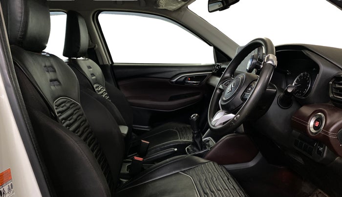 2022 Maruti Grand Vitara ZETA SMART HYBRID, Petrol, Manual, 1,13,106 km, Right Side Front Door Cabin