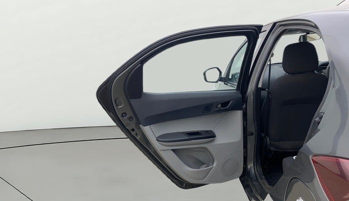 2022 Tata Tiago XT (O) PETROL, Petrol, Manual, 26,015 km, LHS Rear Door
