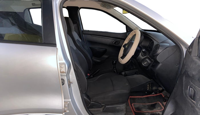 2022 Renault Kwid RXL 1.0 (O), Petrol, Manual, 16,733 km, Right Side Front Door Cabin