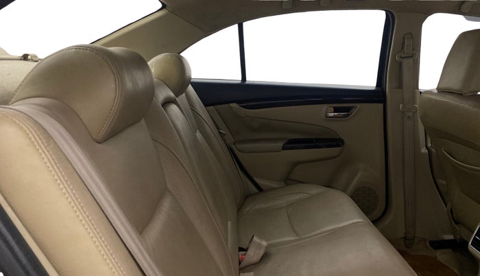 2016 Maruti Ciaz ZXI+, Petrol, Manual, 98,184 km, Right Side Rear Door Cabin