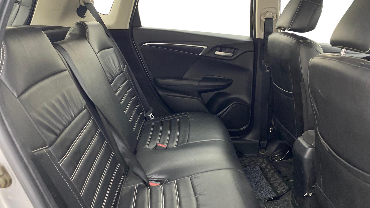2022 Honda WR-V 1.2L I-VTEC VX MT, Petrol, Manual, 26,643 km, Right Side Rear Door Cabin