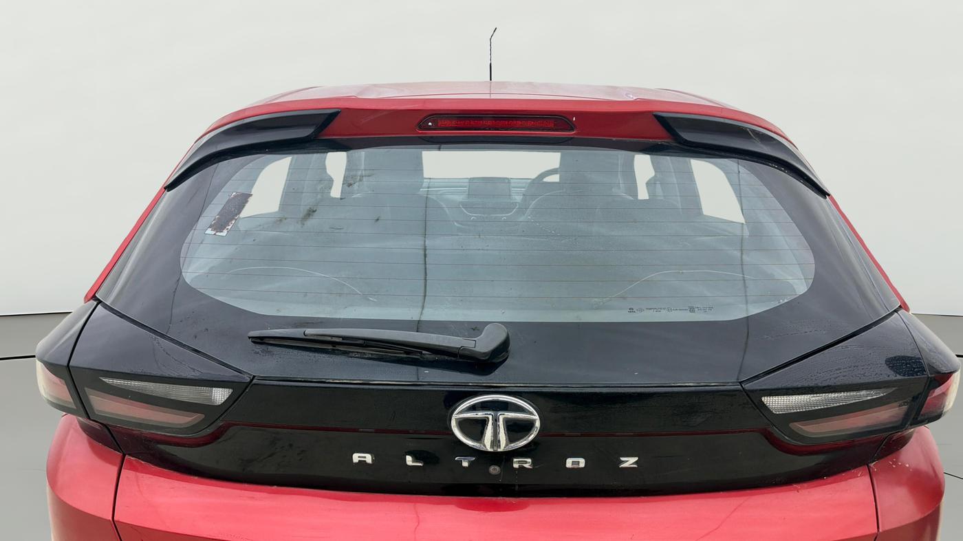 2020 Tata ALTROZ XZ PETROL, Petrol, Manual, 1,02,514 km, Rear Windshield
