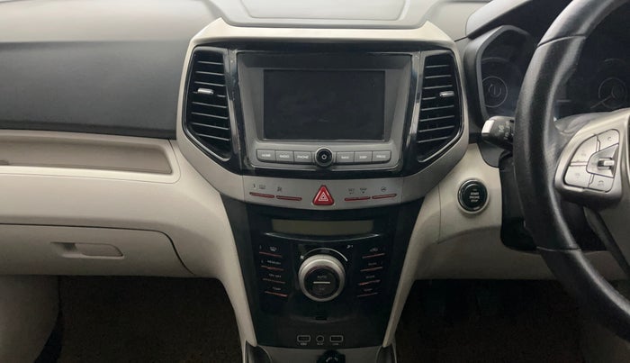 2019 Mahindra XUV300 W8 1.2 PETROL, Petrol, Manual, 92,693 km, Air Conditioner