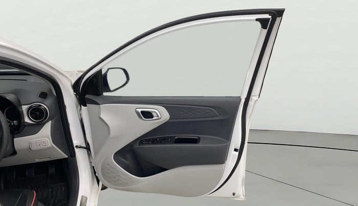 2023 Hyundai GRAND I10 NIOS SPORTZ 1.2 KAPPA VTVT, Petrol, Manual, 13,197 km, RHS Front Door