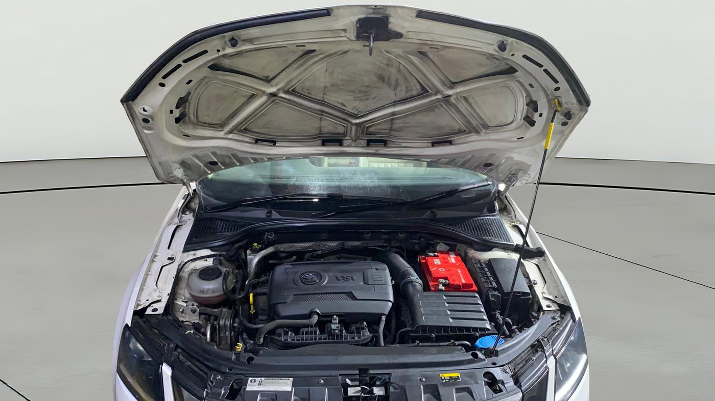 2019 Skoda Octavia L&K 1.8 TSI AT, Petrol, Automatic, 41,967 km, Open Bonet